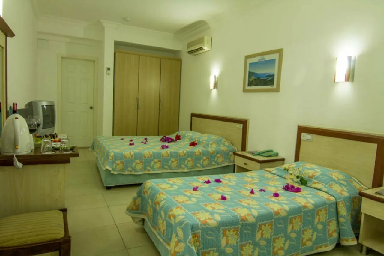 Oeluedeniz Turquoise Hotel 4*, أولدينيس تركيا